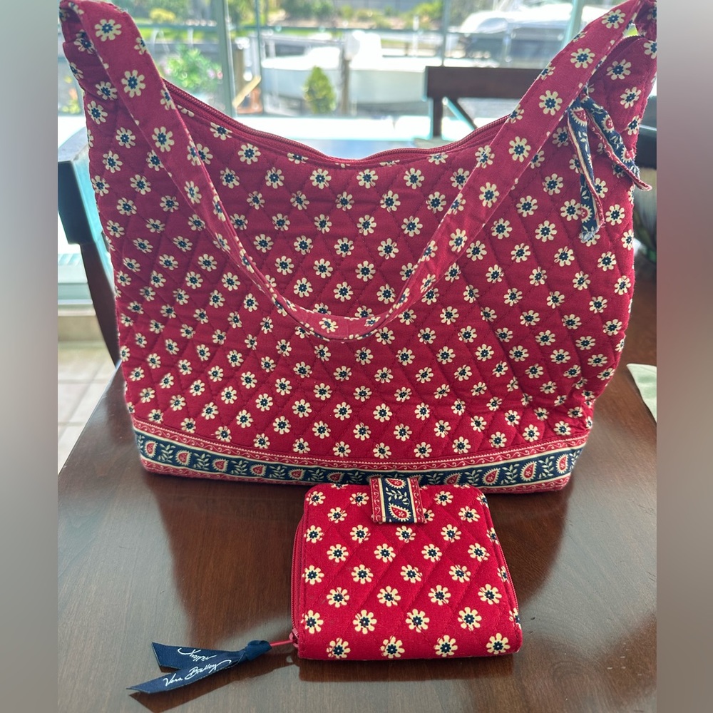 Vera BradleyTote Bag & Matching Wallet